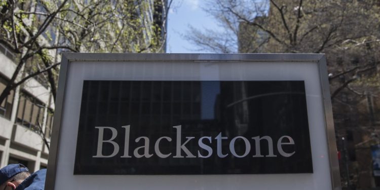 Blackstone تحدد 25 مليار دولار على صندوق اكتتابها