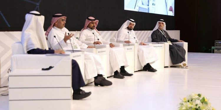 محافظ «ساما»: لا تأثير لطرح أرامكو على سيولة المصارف