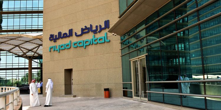 «الرياض المالية»: زيادة الإنفاق الرأسمالي لصندوق الاستثمارات العامة يدعم نمو الاقتصاد السعودي