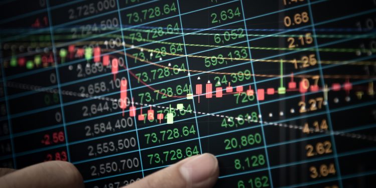 الصناديق السيادية الخليجية تستعد لاقتناص الأصول المتضررة بسبب كورونا