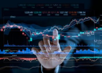 أسهم التكنولوجيا تخطف الأضواء مجدداً وتثير شهية صناديق الاستثمار