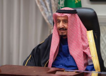خادم الحرمين يفتتح أعمال مجلس الشورى ويؤكد أن بدء المرحلة الثانية من رؤية 2030 يدفع عجلة الإنجاز ويواصل الإصلاحات لازدهار الوطن