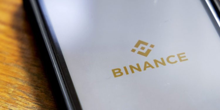 «بينانس» تؤسس صندوقاً بمليار دولار لتأمين المستخدمين