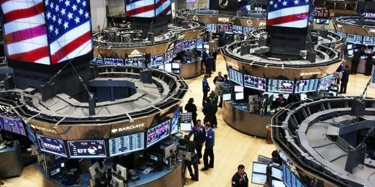مديرو أموال كبار يتجهون إلى عالم الصناديق المتداولة في البورصة