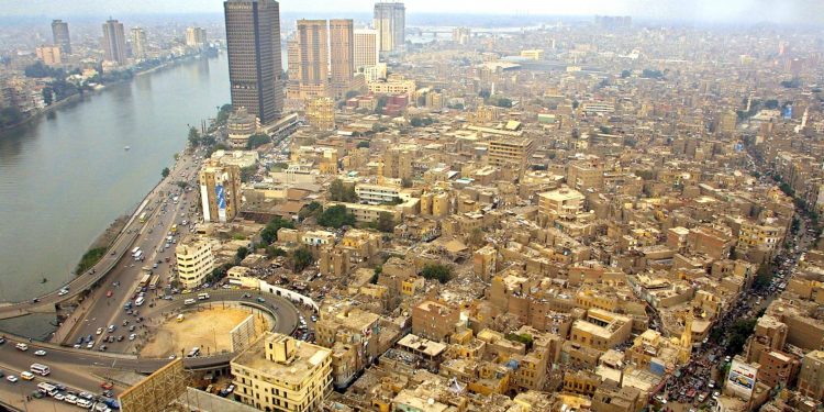 مصر تبحث عن قرض جديد بـ 3 مليارات دولار مع بعثة صندوق النقد