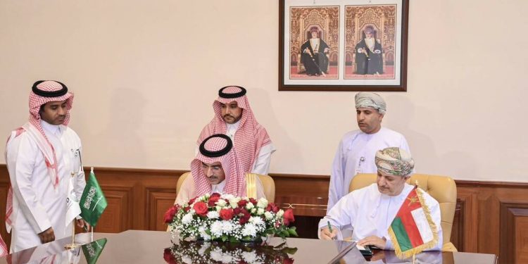 الصندوق السعودي للتنمية يدعم مشروع صناعي في عمان بـ 40 مليون دولار